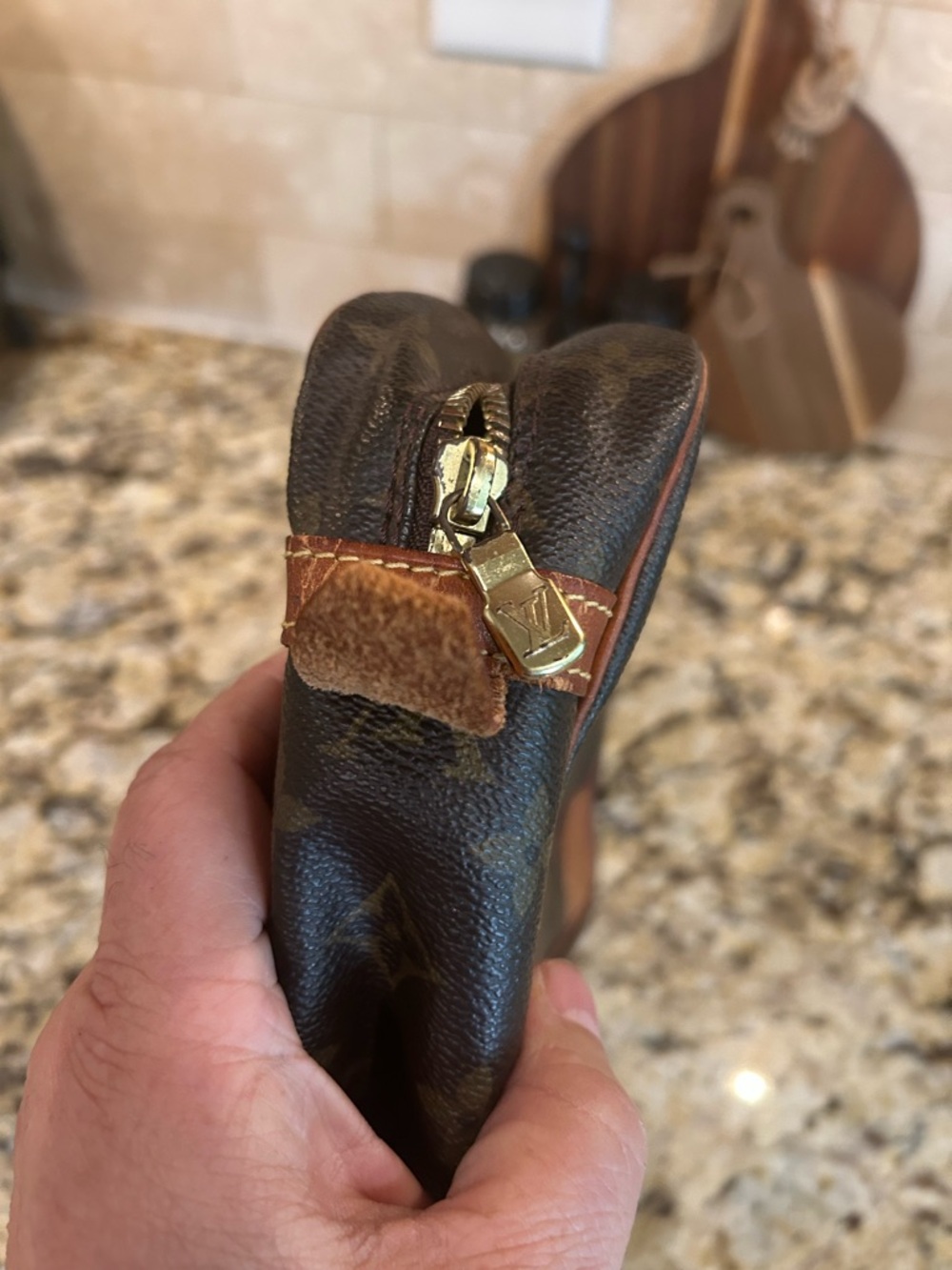 Louis Vuitton mono clutch with coa - Picture 6 of 12